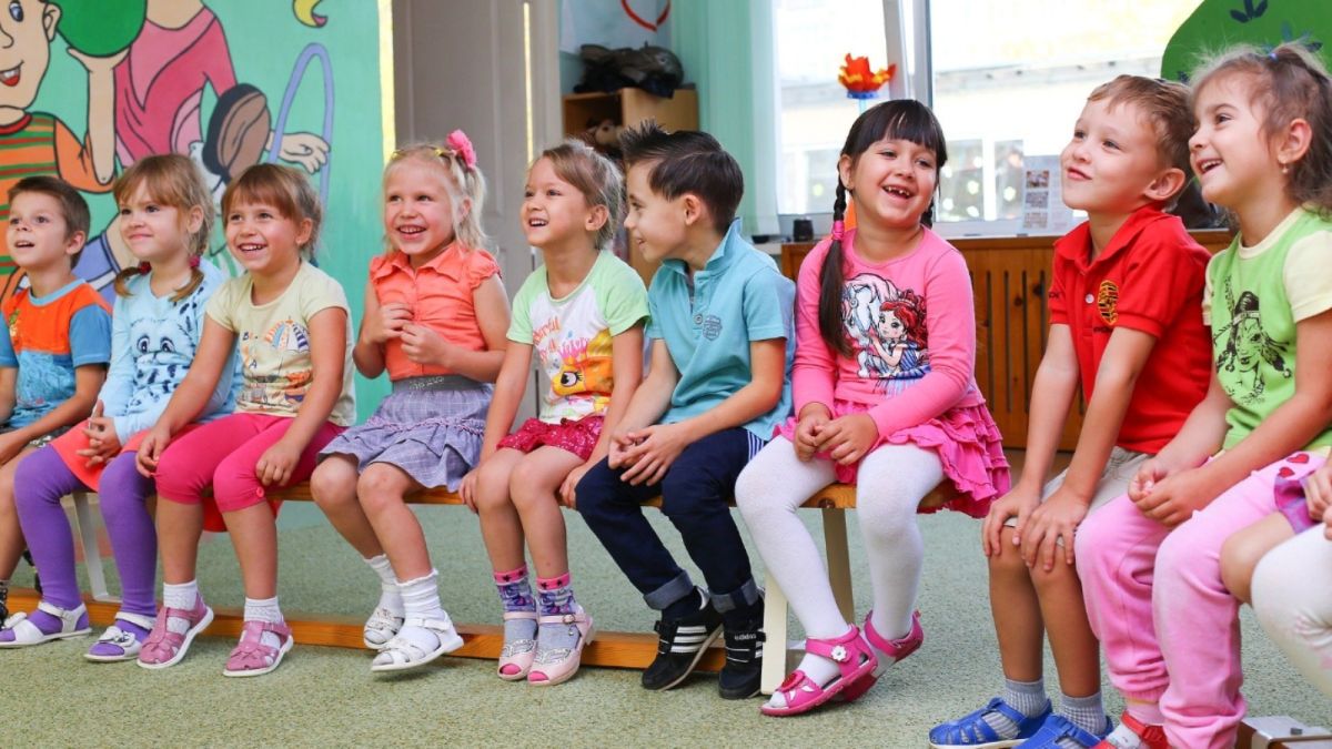 Без дежурных групп: в детсадах Барнаула вводят "опасный" для родителей режим
