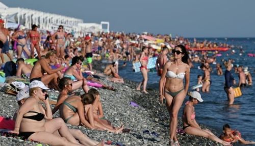 Туристический коллапс в Сочи: с начала сезона город принял 1,5 млн людей