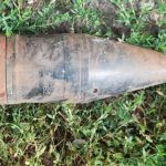Житель алтайского села нашел танковый снаряд на крыше своего дома