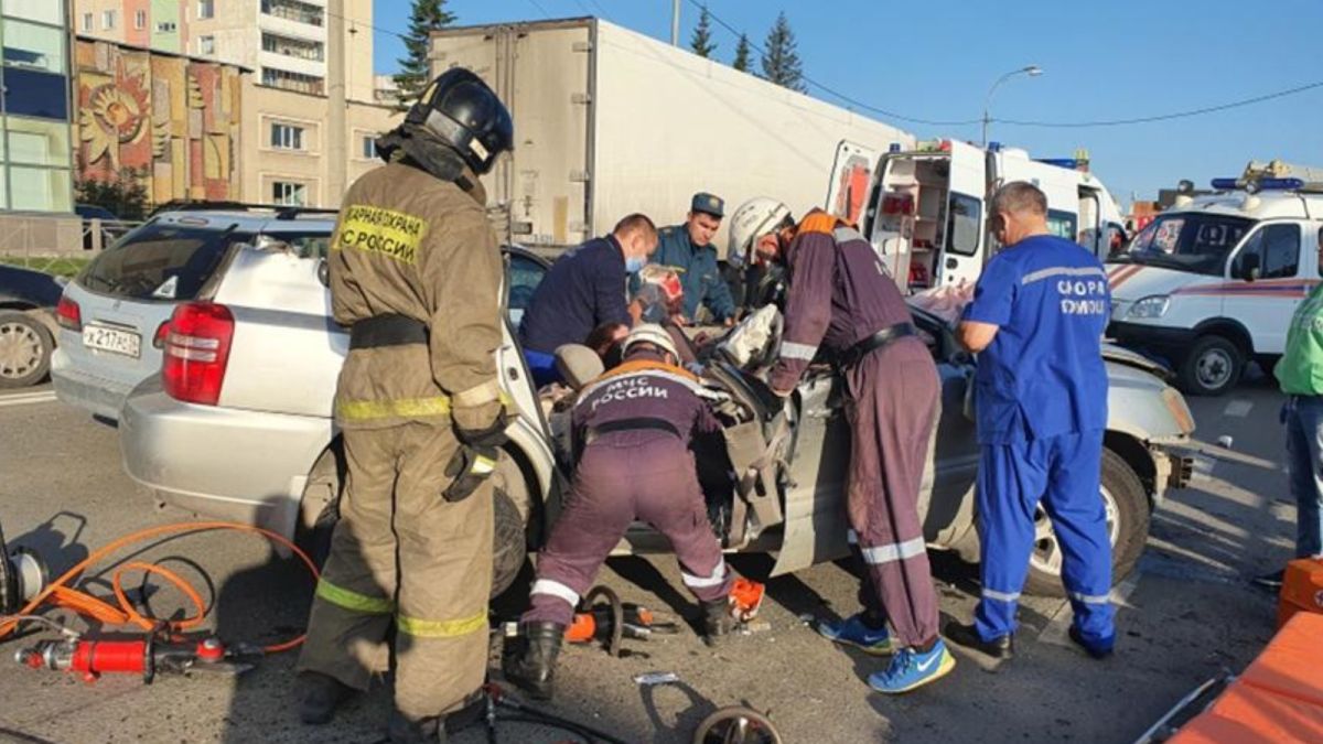 Трое взрослых и ребенок пострадали в ДТП под Новосибирском
