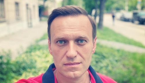 В тяжелом состоянии: Навального подключили к аппарату ИВЛ