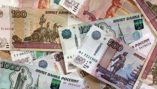 В Алтайском крае более 125 млн рублей направили многодетным семьям