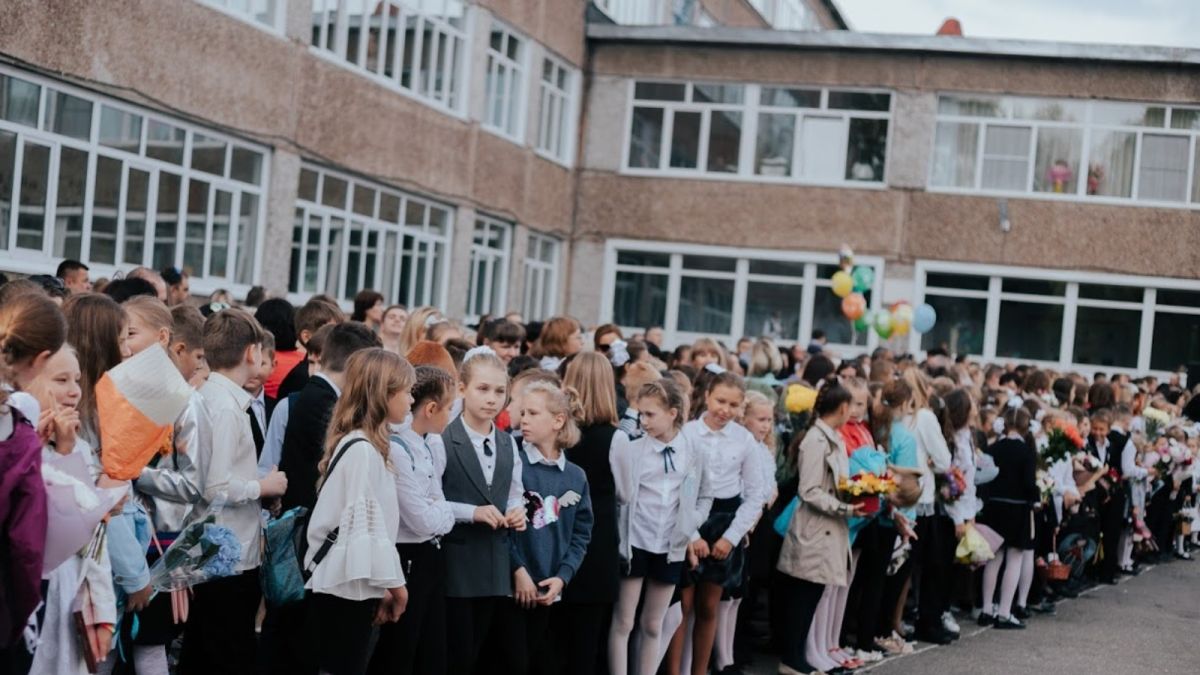 Министр Костенко объяснил, почему в крае стало меньше школ