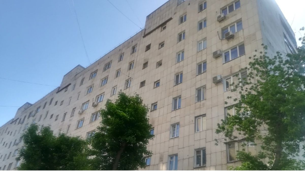В МЧС рассказали о спасении ребенка с балкона многоэтажки Рубцовска