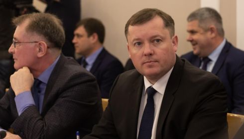 Алтайский министр одобрил желание промышленников пулом идти на выборы