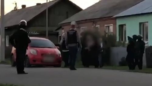 В Кузбассе пенсионер расстрелял из ружья мужчину и подростка