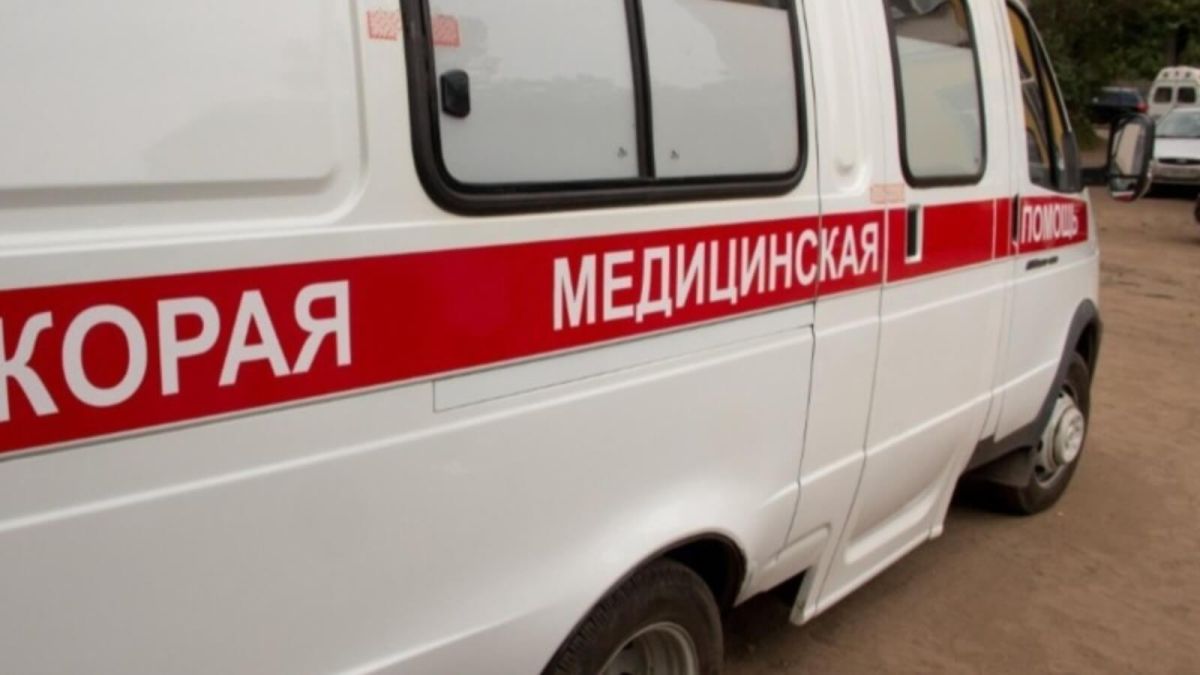 В Барнауле ночью девушке проломили голову возле подъезда