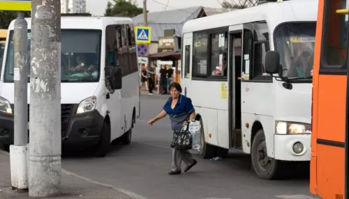 Жители Барнаула жалуются на водителей маршрута №47