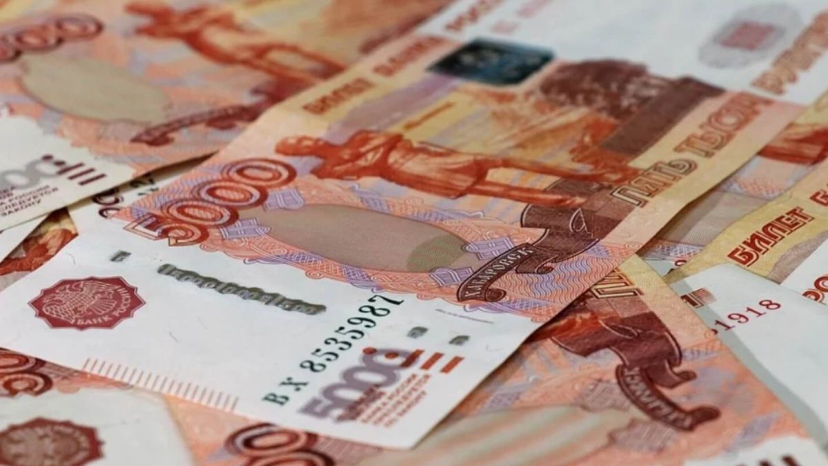 Алтайский край вновь вошел в число регионов с самыми низкими зарплатами