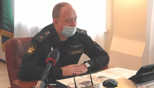 Закрытие границы и работа для должников: приставы на Алтае подвели итоги за год