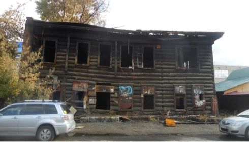 В Барнауле сгоревший дом оказался историческим памятником