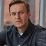 Медики более получаса пытались реанимировать Алексея Навального*