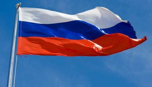Житель Бийского района ответит за надругательство над флагом России