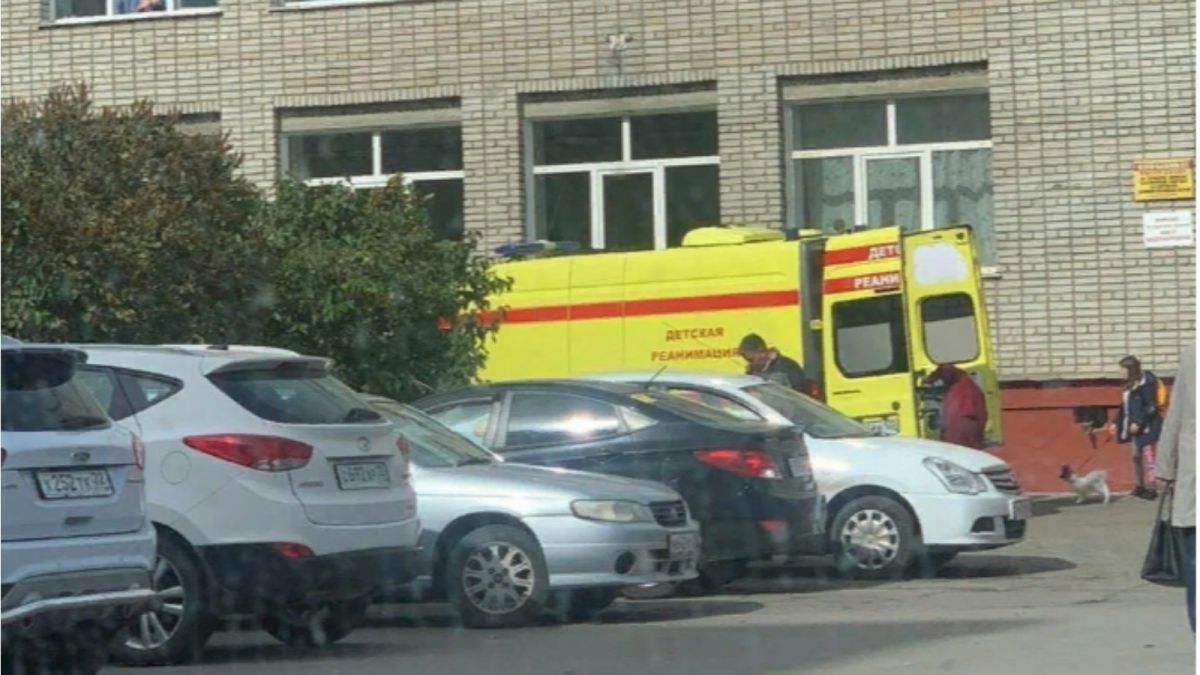 Что известно об ученике, прыгнувшем из окна школы в Барнауле