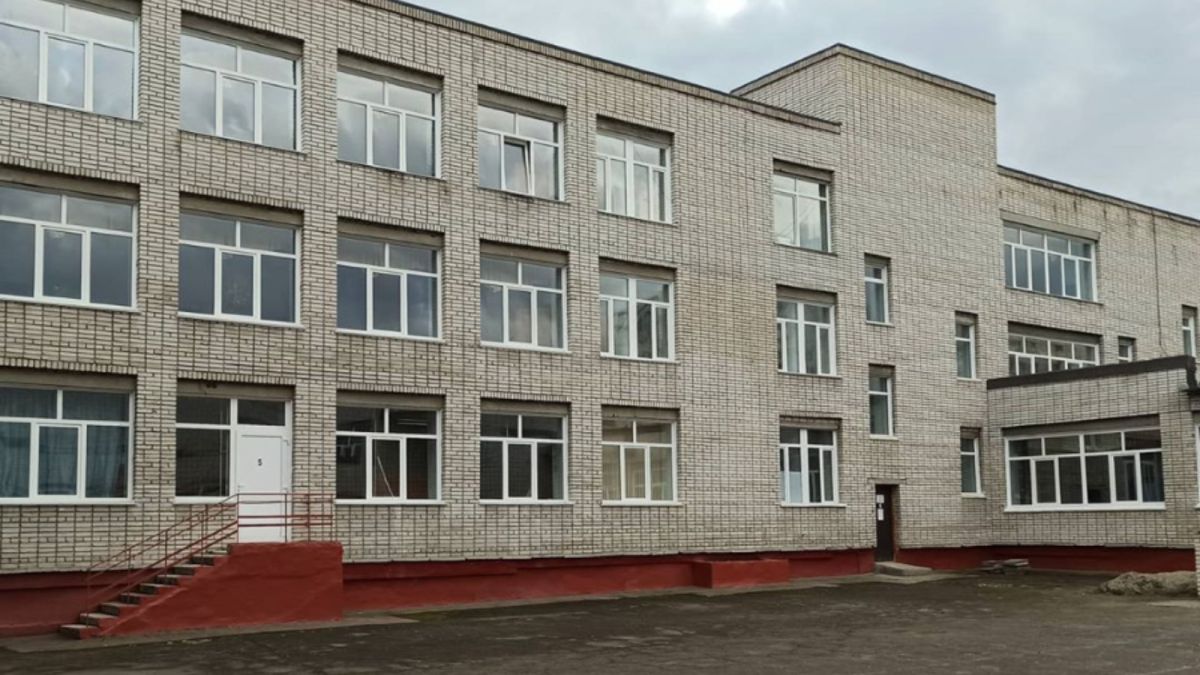 Омбудсмен: власти примут меры после ЧП в школе Барнаула