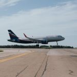 Россия возобновляет авиасообщение с Казахстаном и еще тремя странами
