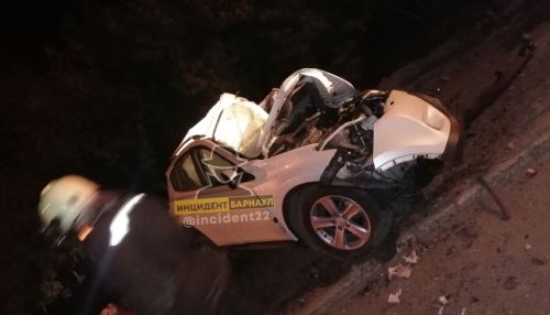 Несколько секунд до смерти: появилось видео с летящим RAV4 в Барнауле