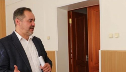 Алтайский депутат Кондратьев проведет еще два месяца в тюрьме