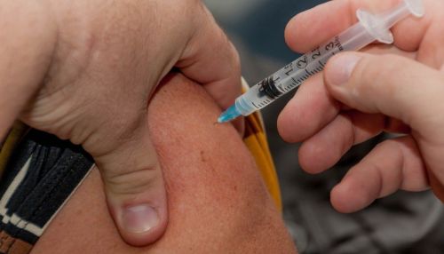 Первую прививку от COVID в Алтайском крае поставят главному эпидемиологу региона