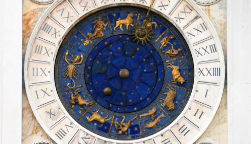 Астрологи перечислили женские и мужские имена, обладатели которых разбогатеют
