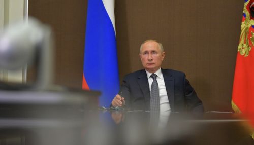 Путин напомнил россиянам, что борьба с коронавирусом не закончена