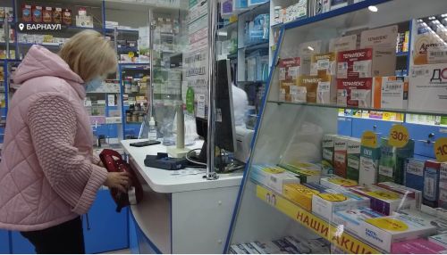 Из аптек Алтайского края исчезают противовирусные препараты