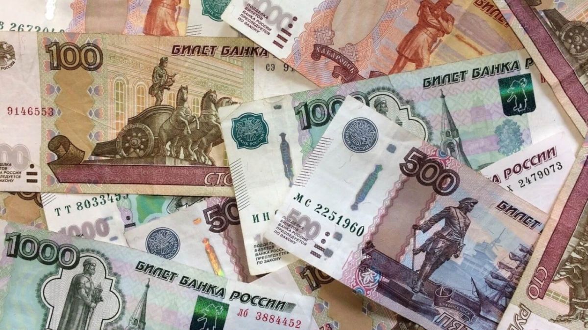 Жительница Барнаула задолжала более 600 тысяч рублей по алиментам