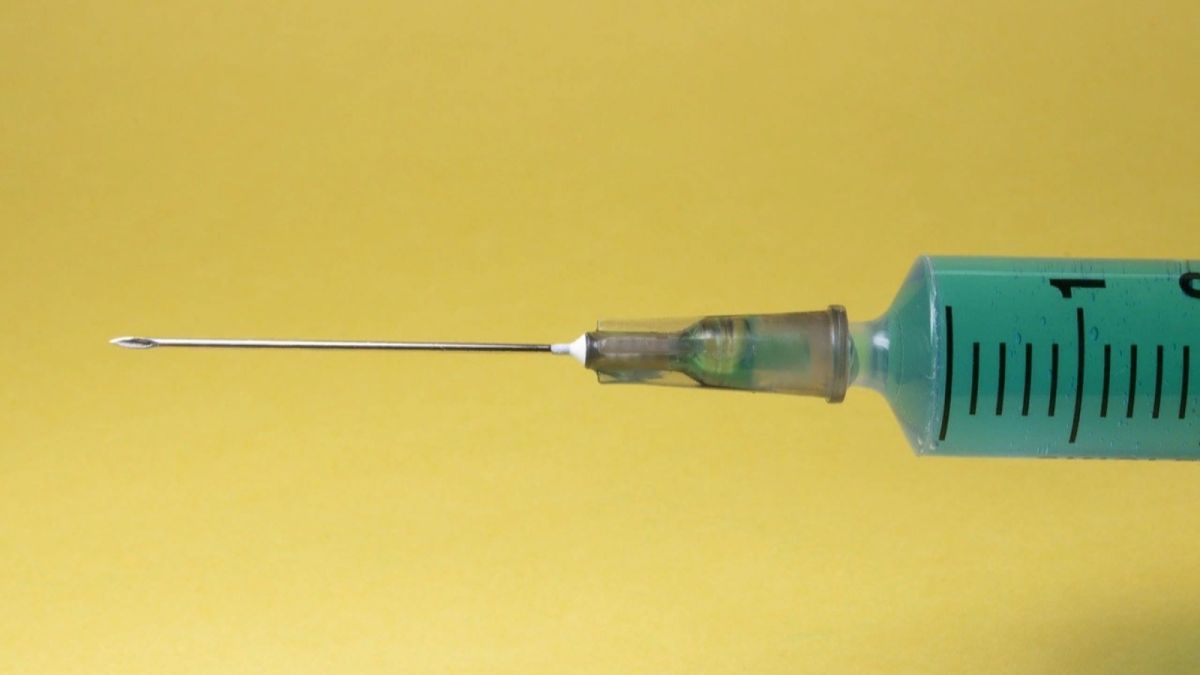 Краевые власти опровергли информацию о поздних поставках вакцины от ковида 