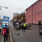 После ДТП с переворотом на Красноармейской один из водителей скрылся