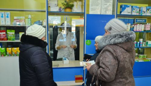 Барнаульцы жалуются на отсутствие в аптеках обычного парацетамола