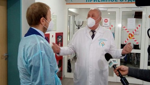 Виктор Томенко проверил готовность новой площадки для лечения больных СOVID
