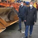 Мэр Барнаула проверил готовность дорожной техники и служб для работы зимой