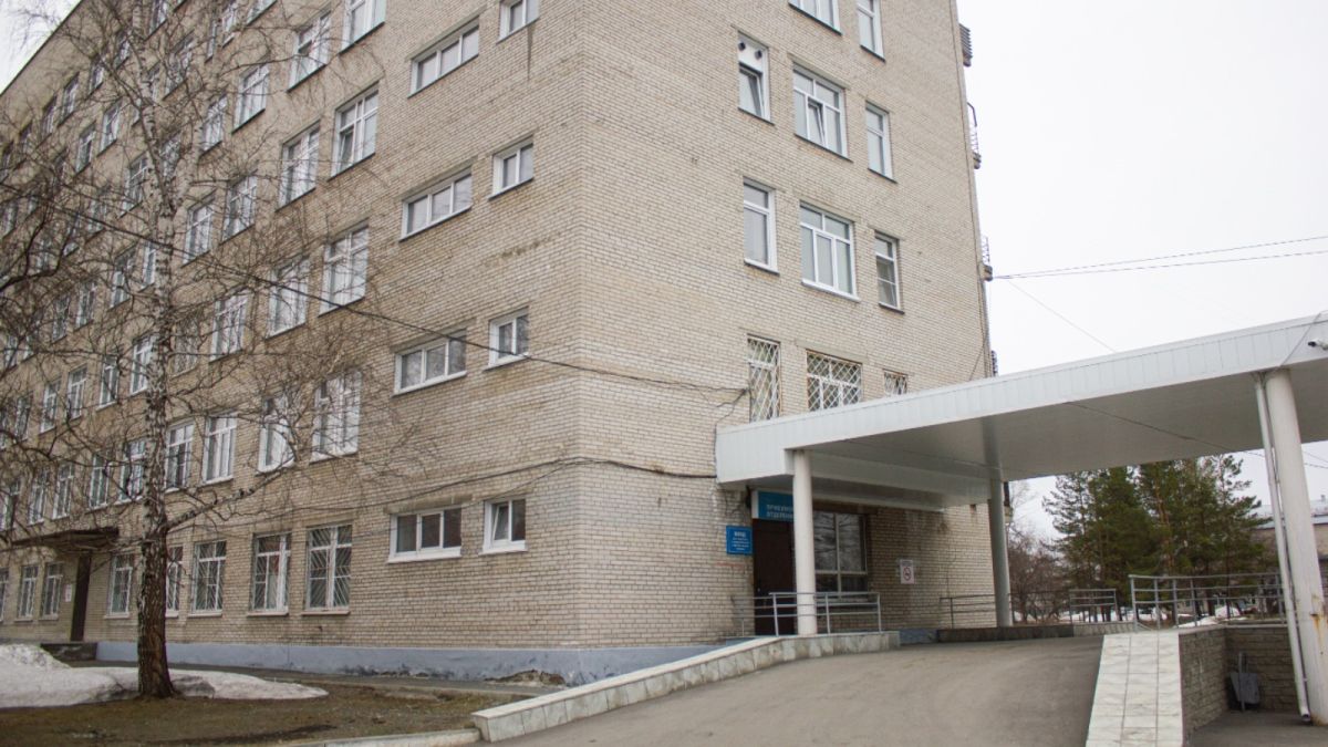 58 человек с коронавирусом умерли за неделю в Алтайском крае 