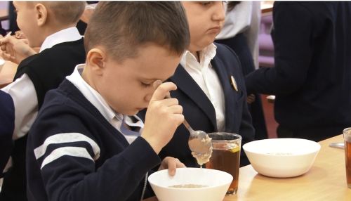 Уйдут ли алтайские школьники на онлайн-обучение из-за второй волны коронавируса