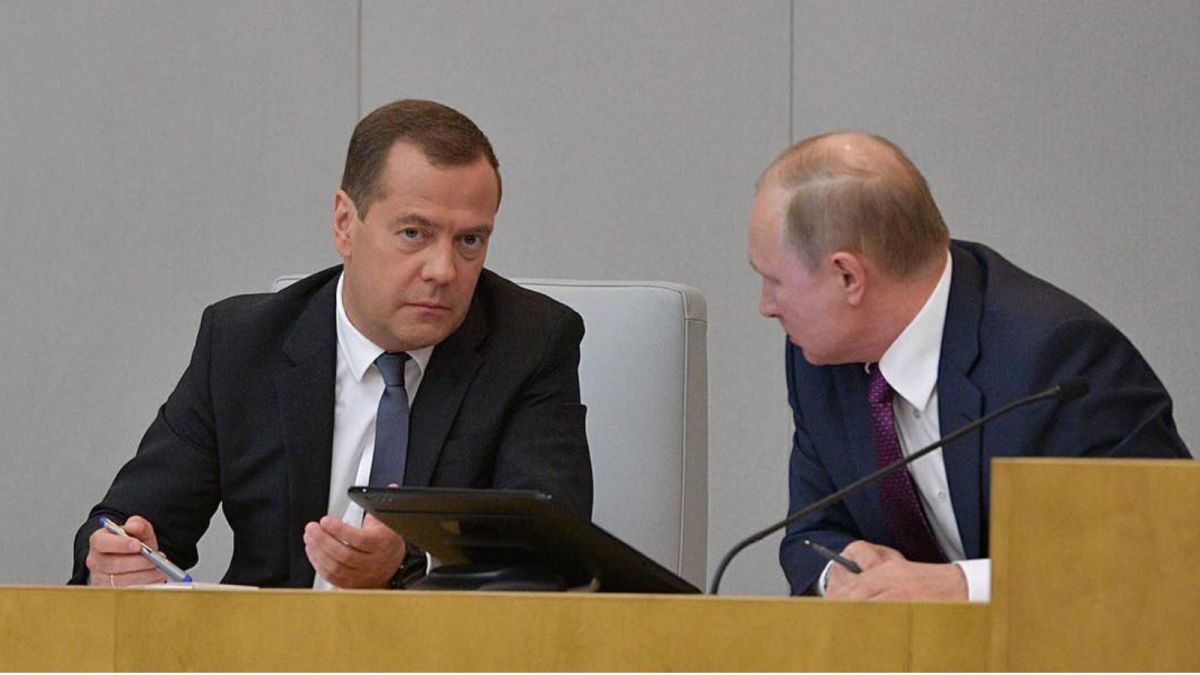 Медведев вновь заговорил об идее четырехдневной рабочей недели