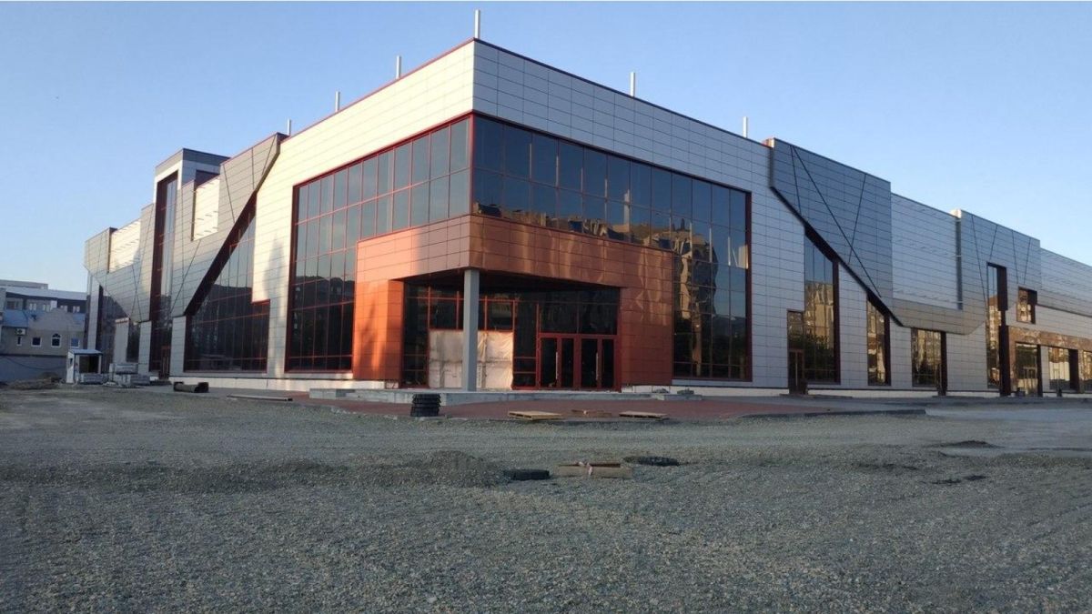 Недостроенный ТЦ и центр реабилитации: где могут открыть госпитали в Барнауле