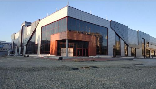Недостроенный ТЦ и центр реабилитации: где могут открыть госпитали в Барнауле