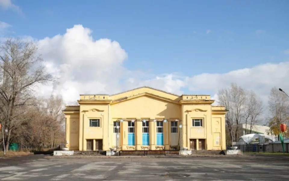 Мэрия Барнаула в пятый раз попытается продать ДК Трансмаш