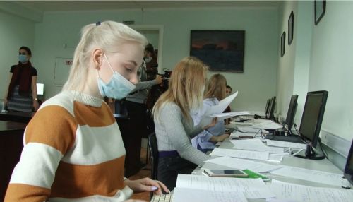 В Барнауле запустили волонтёрский кол-центр по коронавирусу