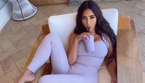 У Ким Кардашьян обнаружили аневризму головного мозга после развода с Канье Уэстом