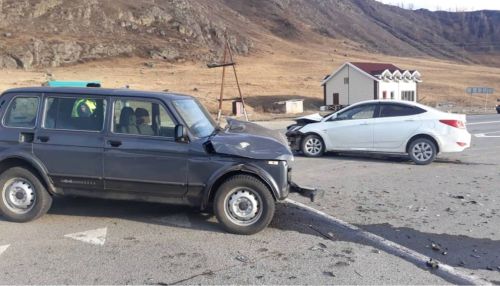 Пожилой житель Алтайского края пострадал в ДТП на Чуйском тракте