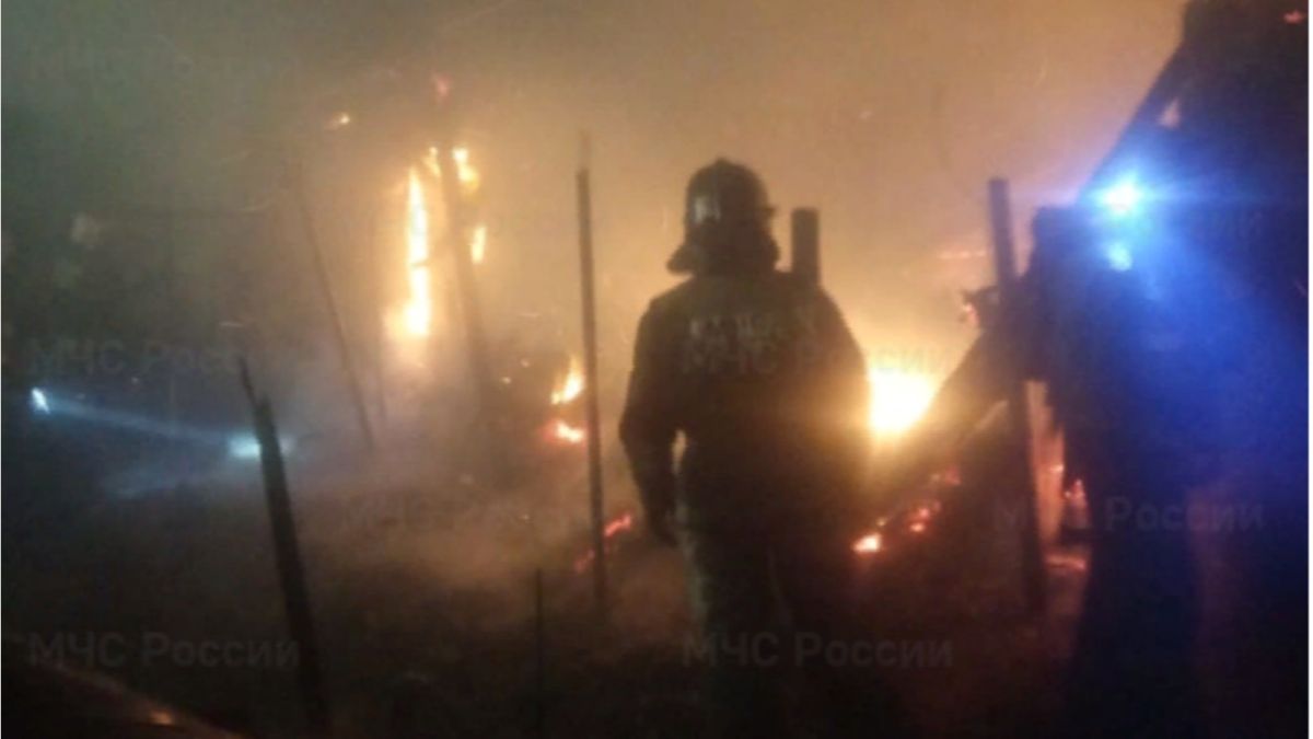 Два человека погибли во время пожара в Новоалтайске