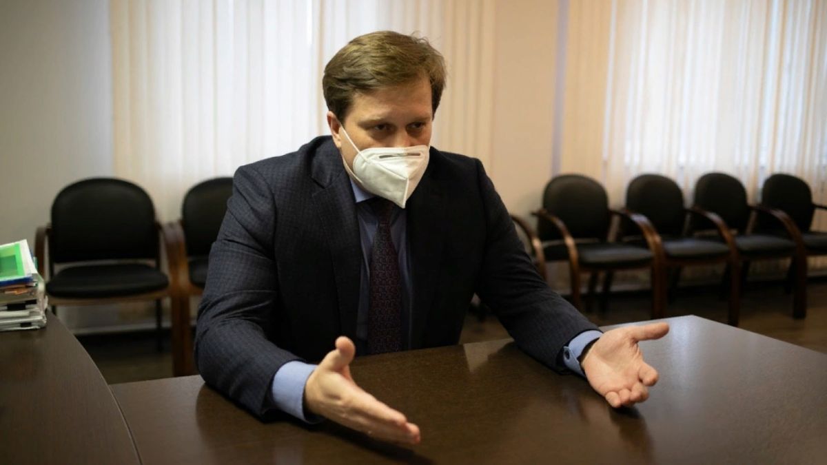 Симптомы ОРВИ: министр здравоохранения края Дмитрий Попов перешел на "удаленку"