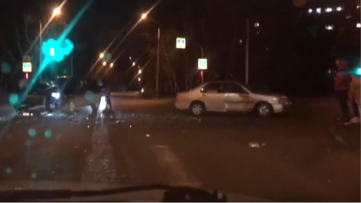 В полиции рассказали подробности ДТП на перекрестке в Барнауле