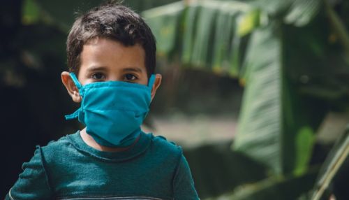 Алтайский врач объяснила, почему детям до 6 лет нельзя носить маски