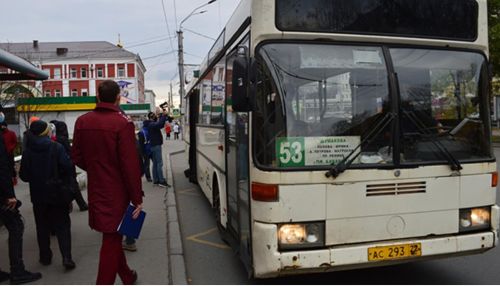 Как в Барнауле проходят рейды по выявлению антимасочников в транспорте