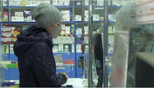 Исчезнувшие антибиотики и противовирусные начали появляться в аптеках Барнаула