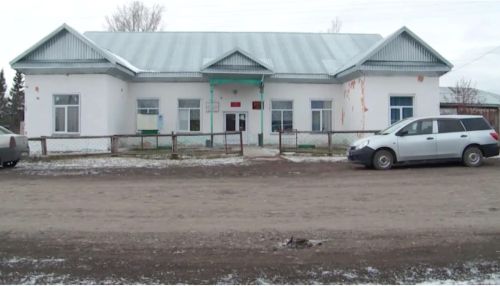 Жители алтайского села отремонтировали Дом культуры