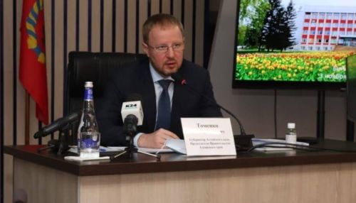 Томенко отреагировал на предложение уволить главу краевого Минздрава