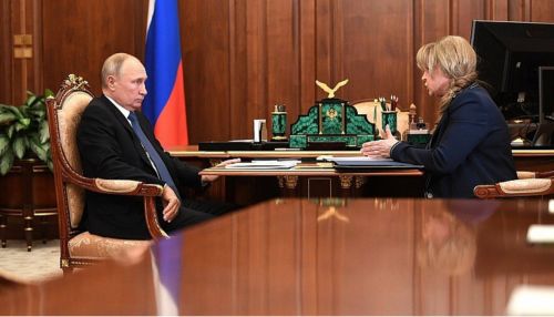 Памфилова предложила распускать школы на каникулы в дни голосования